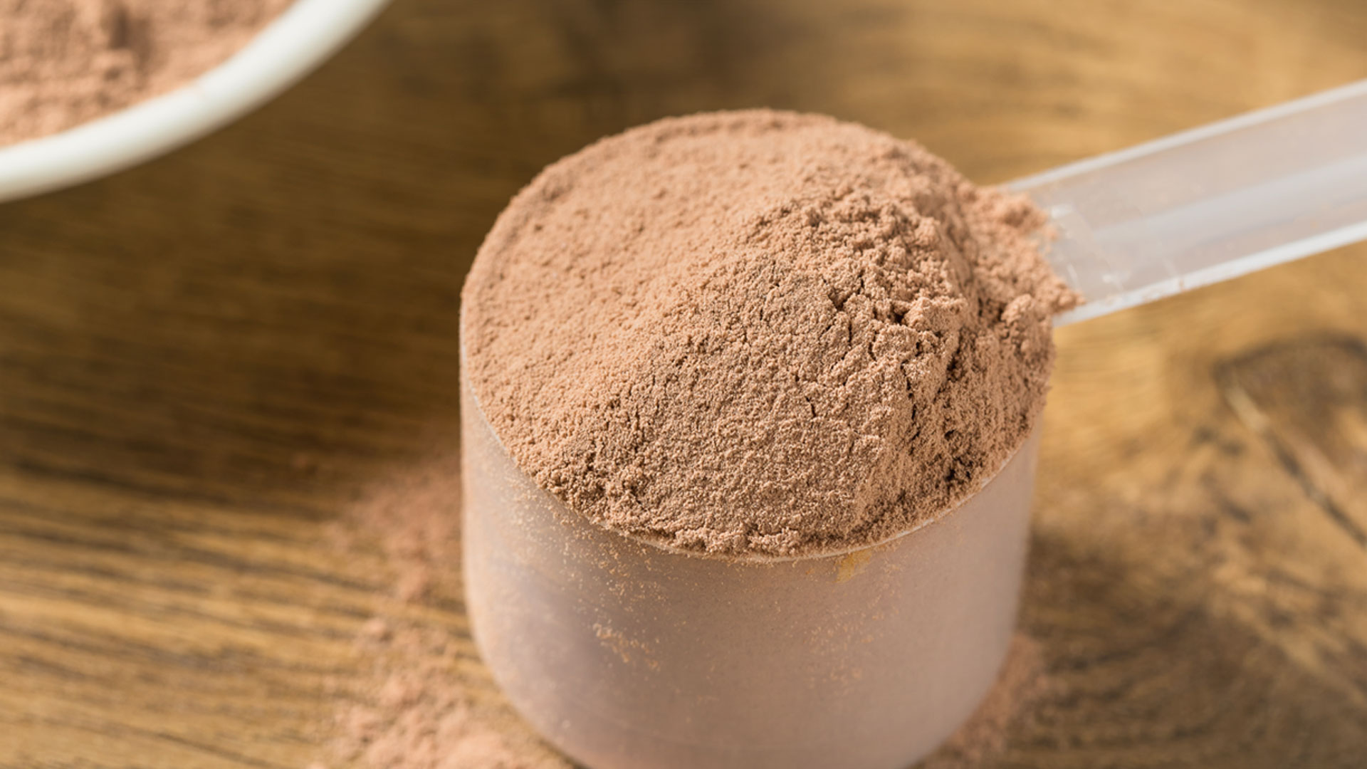 Whey Protein: benefícios e como tomar